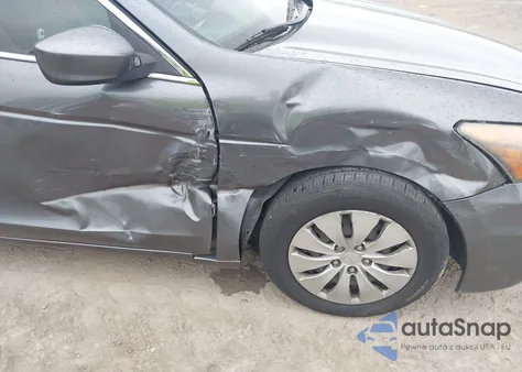 2012 Honda Accord 2.4 Lx z USA, uszkodzony, nr VIN 1HGCP2F32CA181334